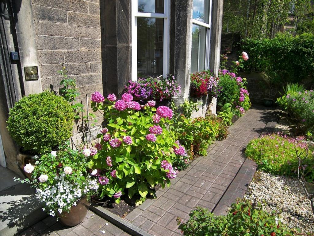 Highfield Guest House Edinburg Exteriör bild